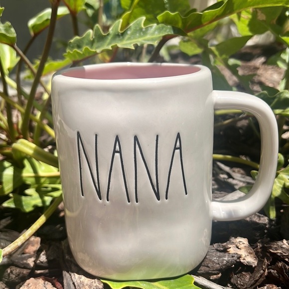Rae Dunn Nana Mug - Picture 1 of 3